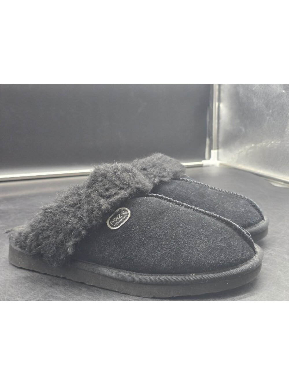 Pawz By Bearpaw Slippers Shoes Womens Size 8 Black Faux Fur Mule House Stains